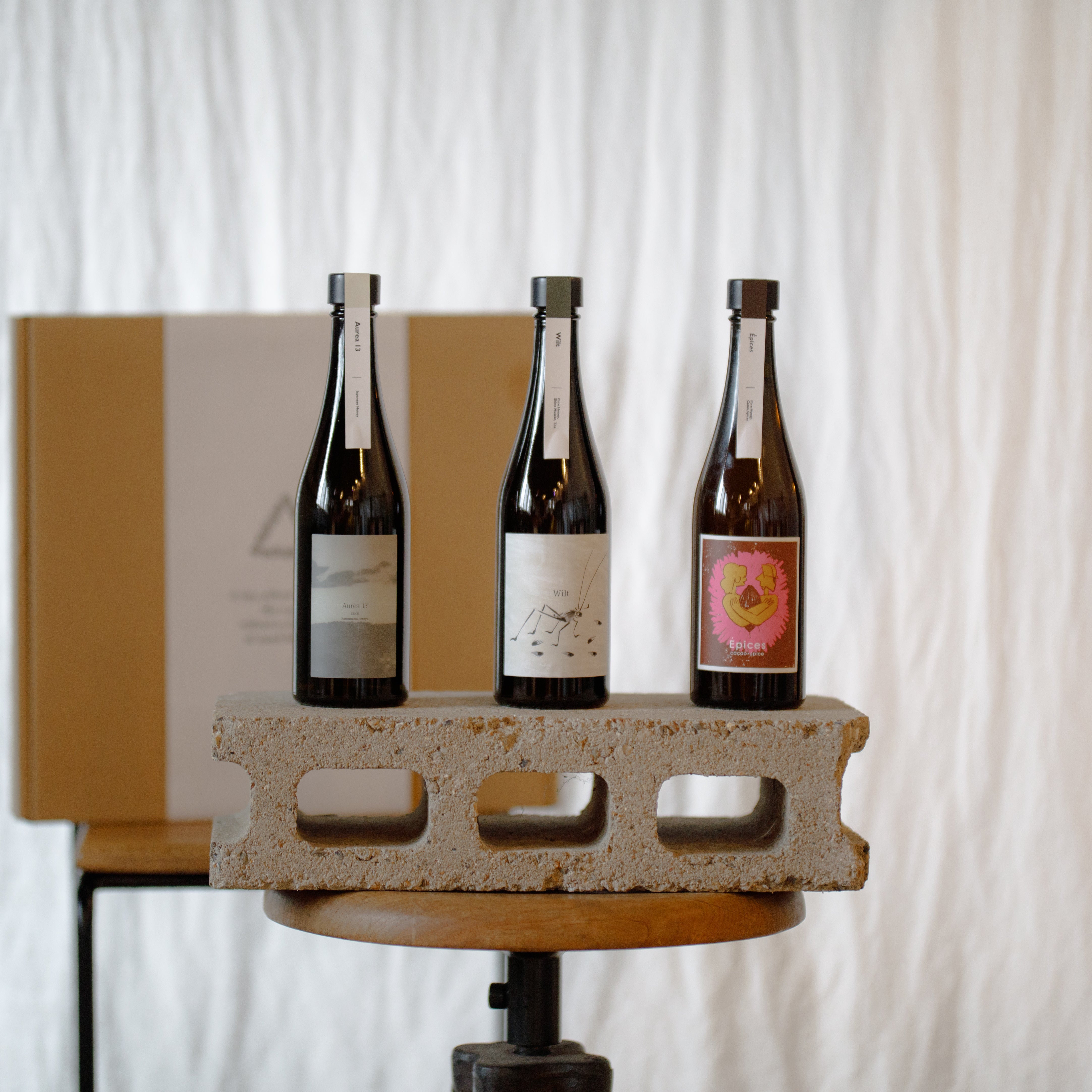 【GIFT】Jan - Feb Gift Box