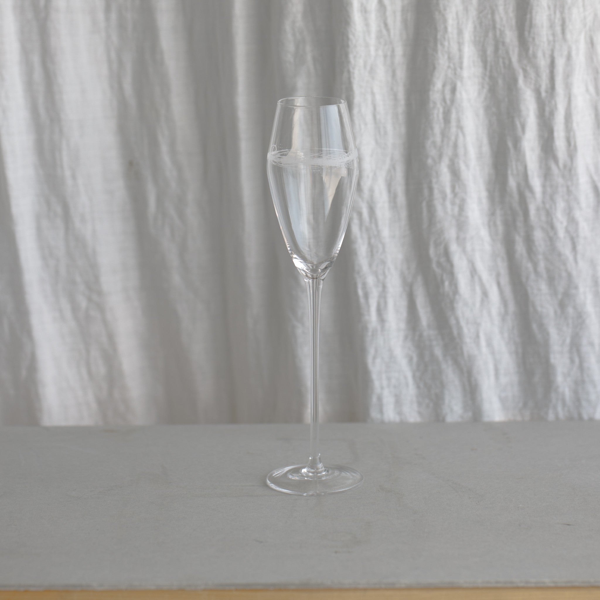 6周年記念グッズ(シャンパングラス)