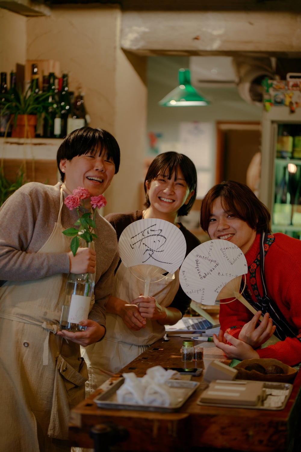 「若い愛」と、笑顔と、「合理性ともっとも遠いこと」 - 202 wine&grocery 山下さん、吉山さん、真崎さん