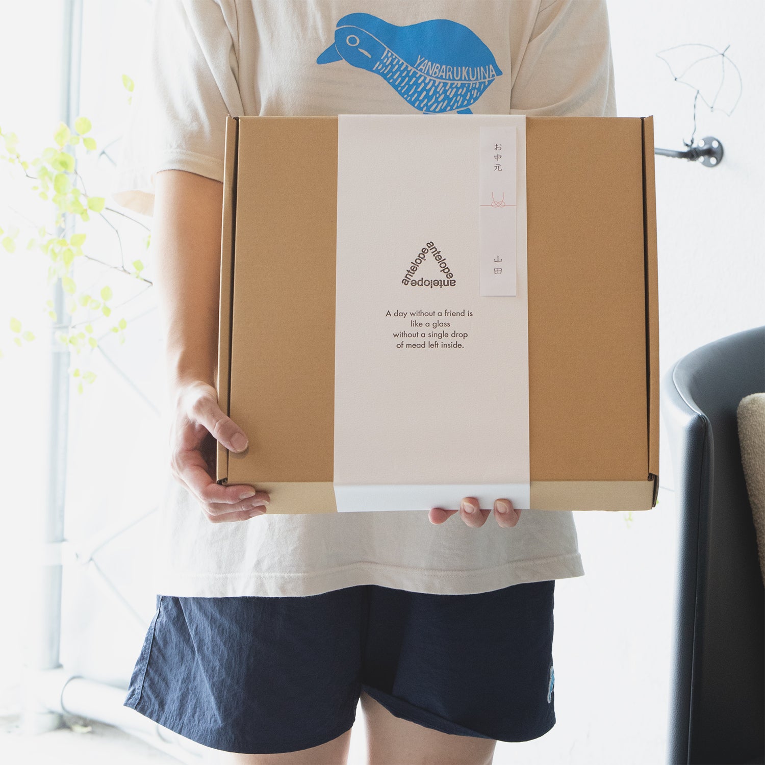 thetaθ x ANTELOPE 夏の贈り物セット