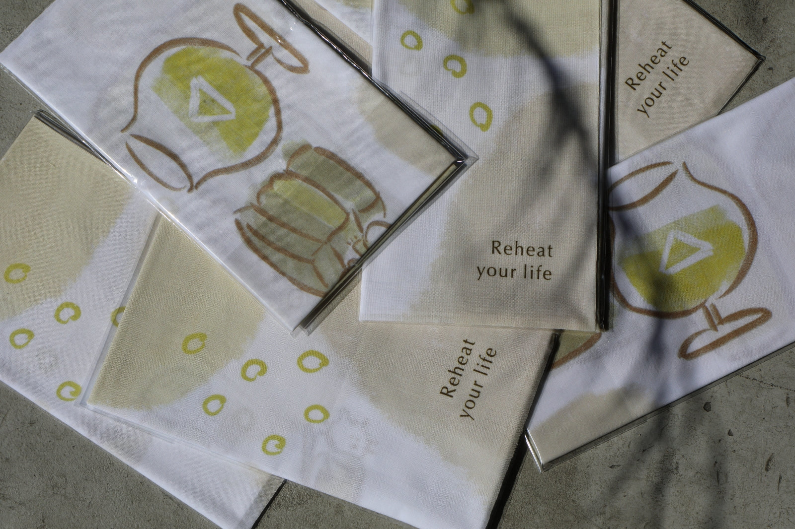 【店舗限定】thetaθ 1周年限定 mini Box