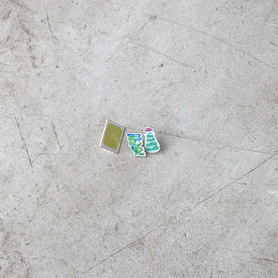 6周年記念グッズ（ピンバッジ）