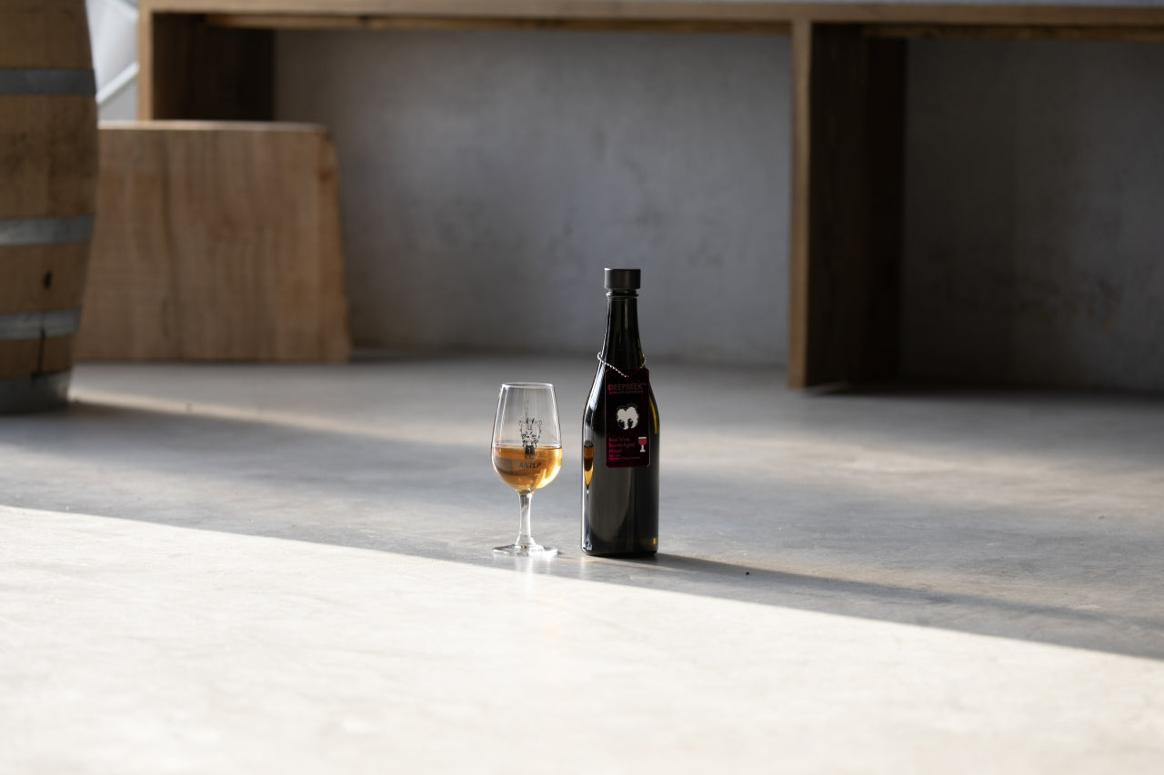 DEEPSEEK - Redwine Aging - / 赤ワインバレルエイジミード